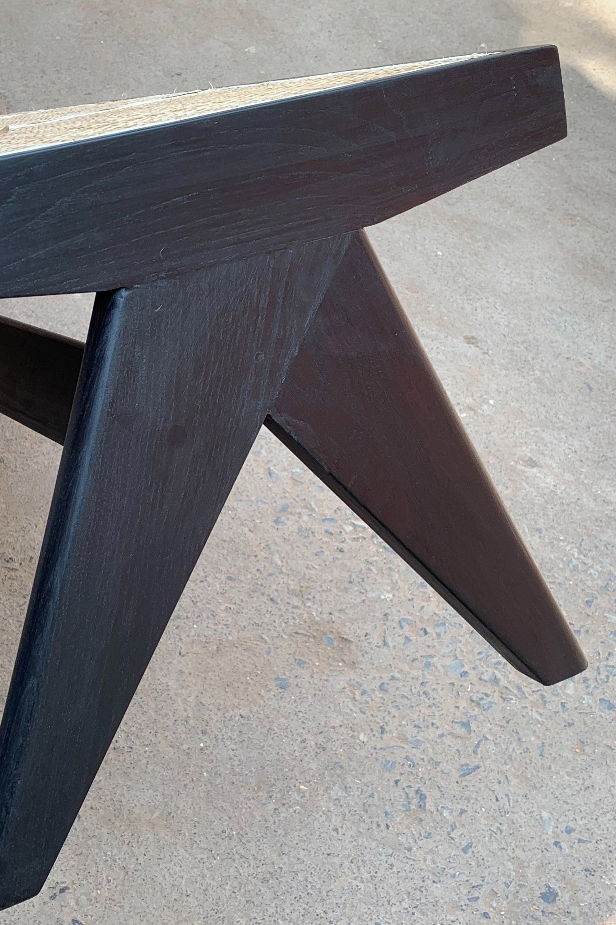 Pierre Jeanneret Kangaroo chair - The Design Part